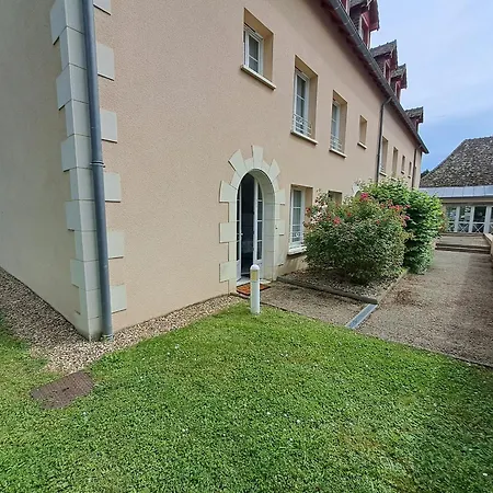 T3 A 200m Des Thermes Du Connetable - Fr-1-541-106 Lejlighed
